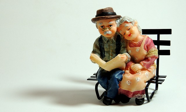 Elderly Couple Crafts